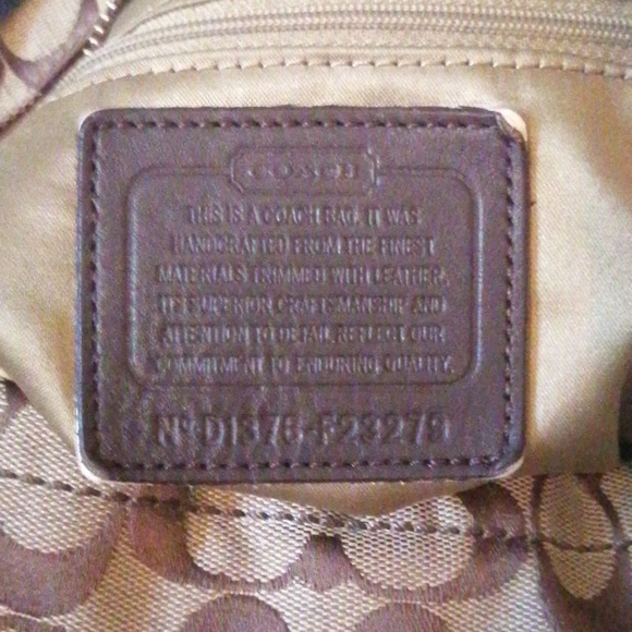 Authentic Coach purse - Picture 3 of 3